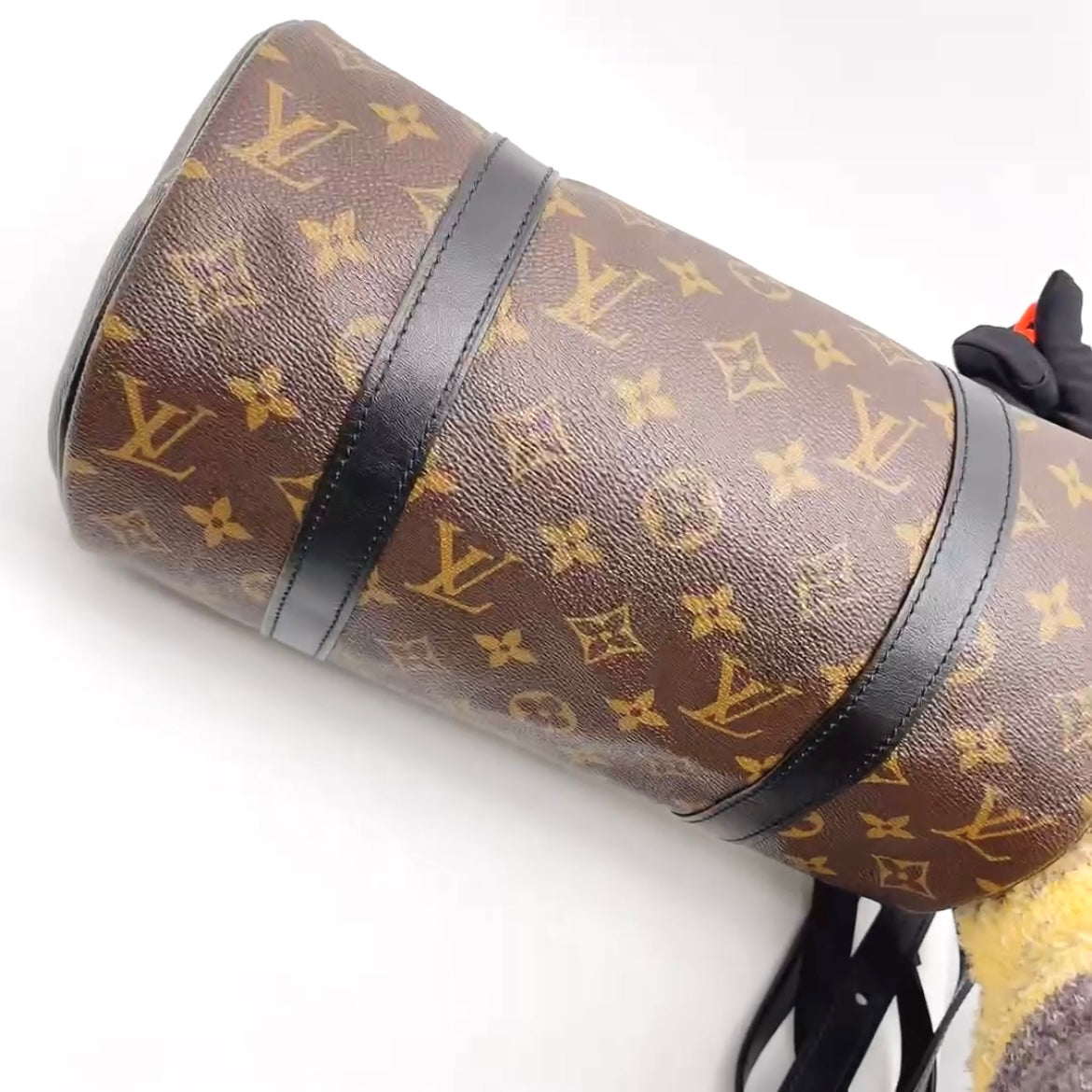 Preloved Louis Vuitton LV Solar Ray Papillon Messenger