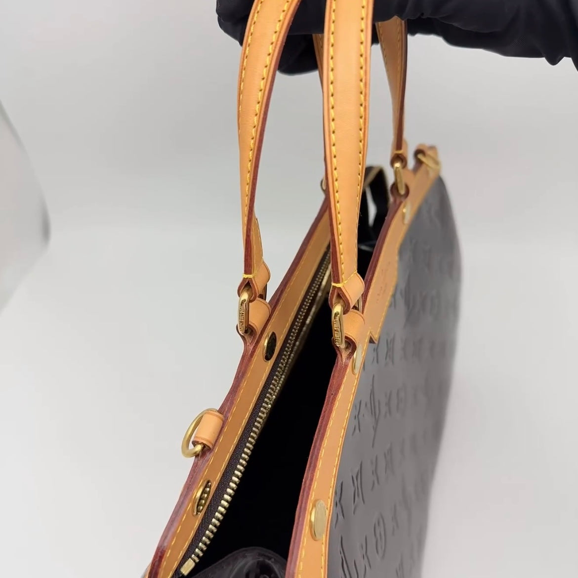 Preloved Louis Vuitton LV Brea Bag MM