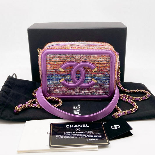 Preloved Chanel CC Filigree Vanity Case Clutch