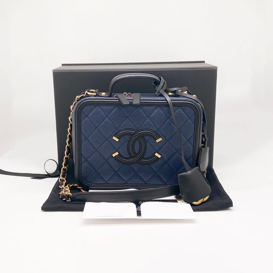 Preloved Chanel CC Filigree Vanity Case Medium