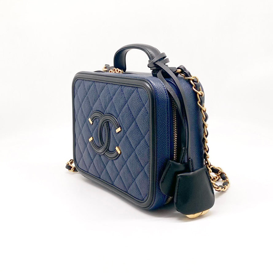 Preloved Chanel CC Filigree Vanity Case Medium