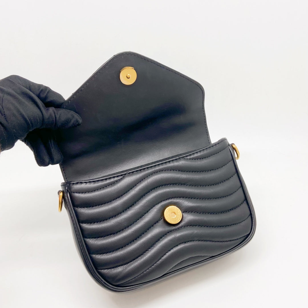 Preloved Louis Vuitton LV Black n Gold New Wave Multi Pochette –  allprelovedonly