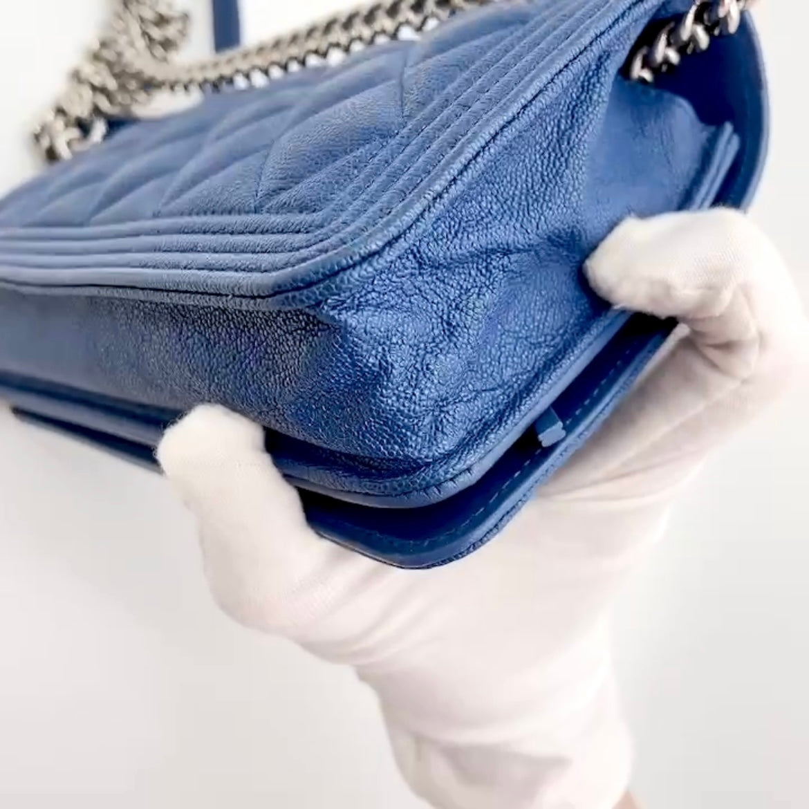 Preloved Chanel Boy Wallet On Chain (WOC)