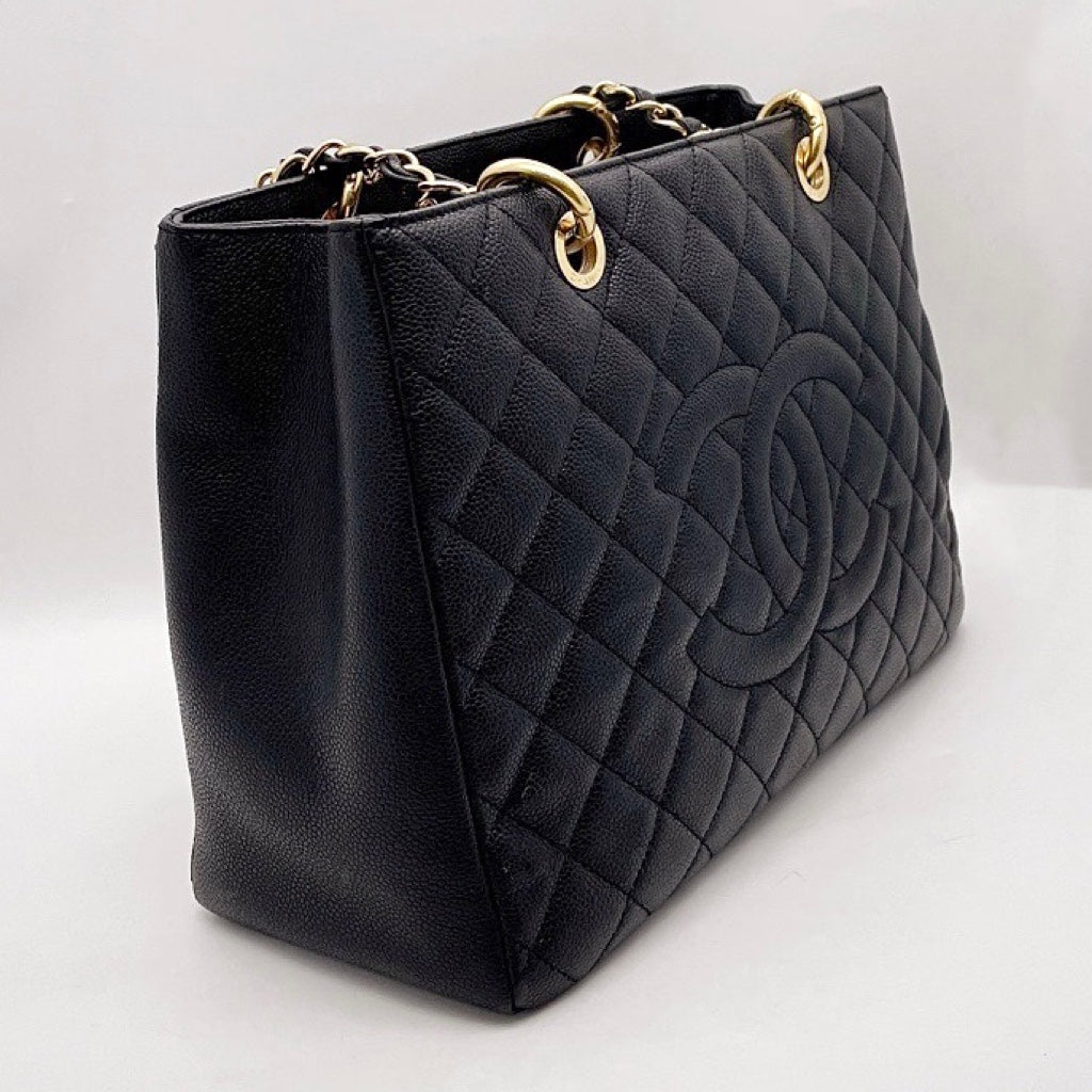 Timeless Chanel GST (grand shopping tote) Black Leather ref.936321 - Joli  Closet