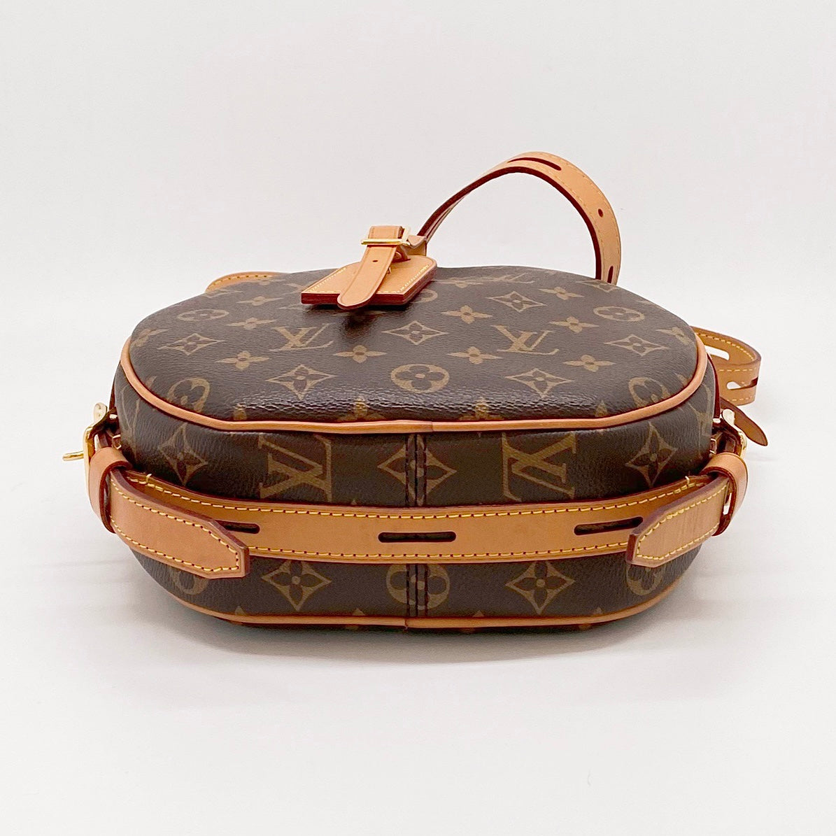 Louis Vuitton LV Boite Chapeau Souple MM Brown Leather ref.502588 - Joli  Closet