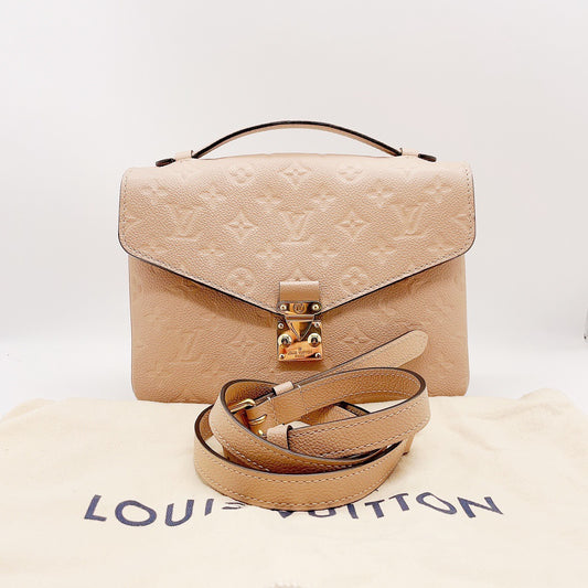 Preloved Louis Vuitton LV Pochette Metis