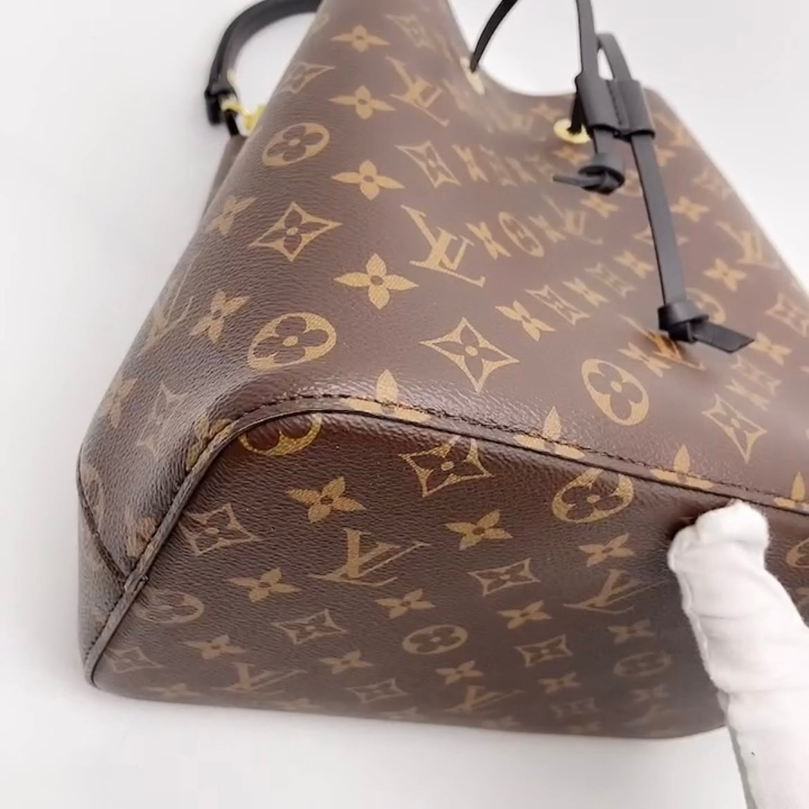 New Microchip In Louis Vuitton Bags - Everything You NEED To Know